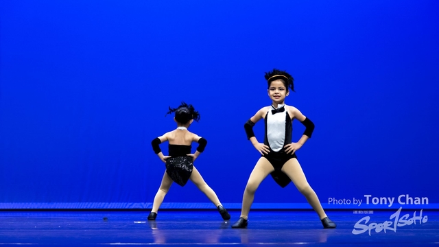 GroupDance_046