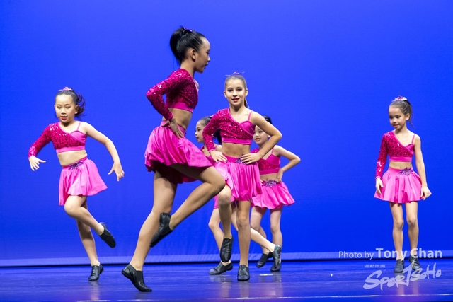 GroupDance_068