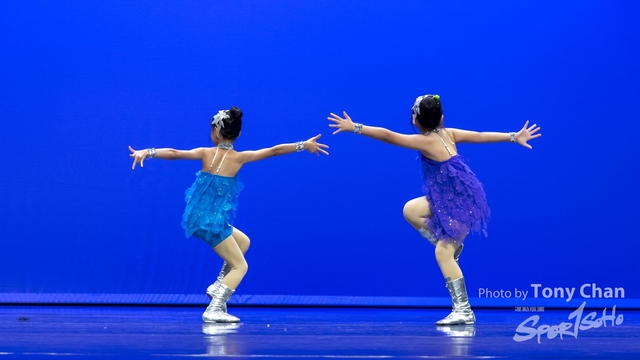 GroupDance_124