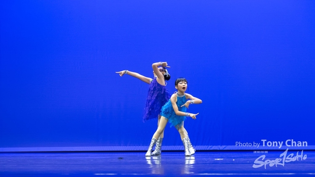 GroupDance_130