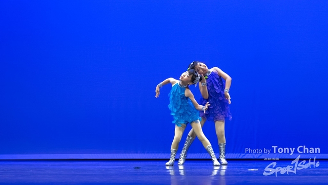 GroupDance_131