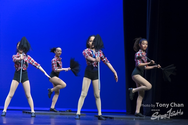 GroupDance_145