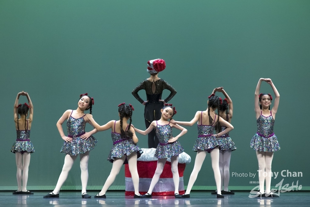 GroupDance_148