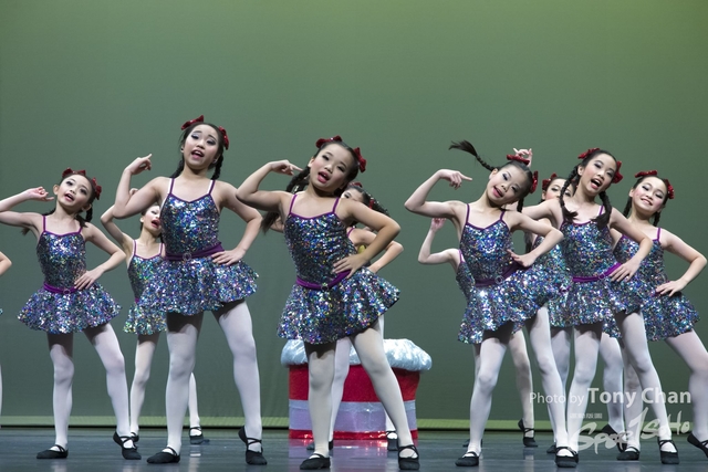 GroupDance_155