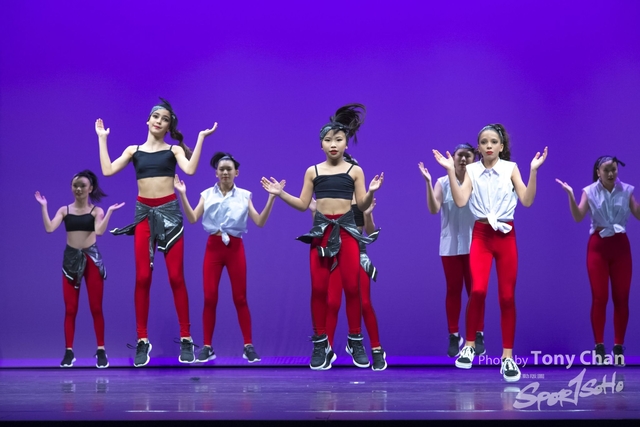 GroupDance_190