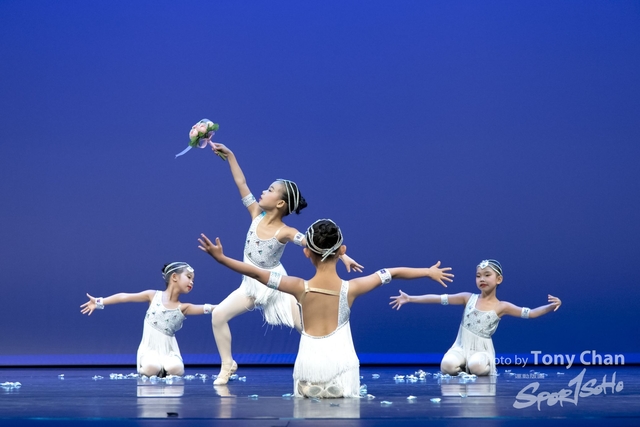 GroupDance_274