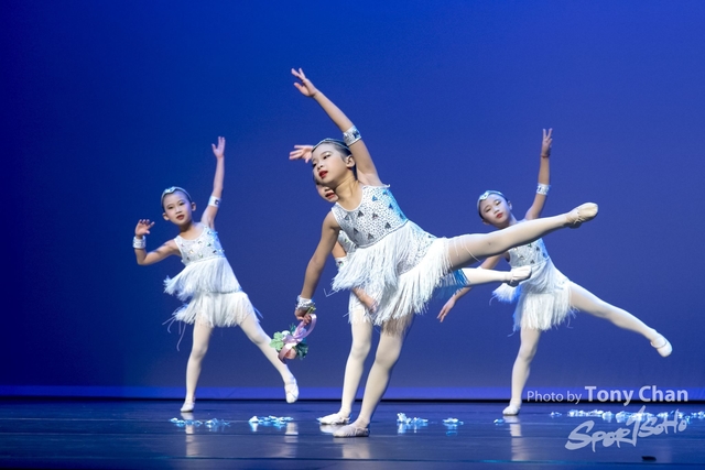 GroupDance_280