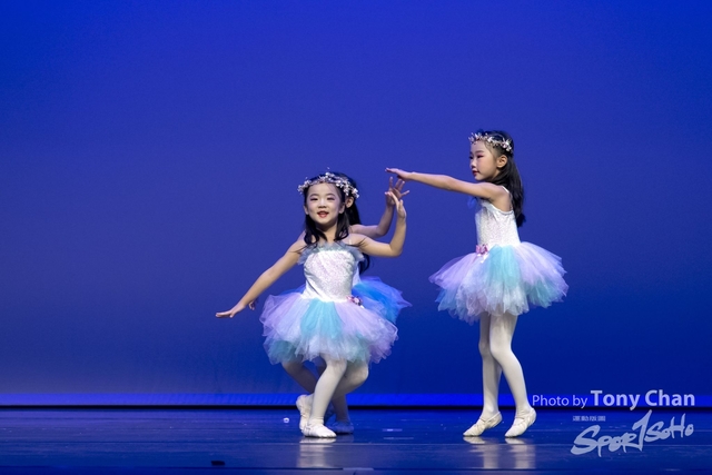 GroupDance_302