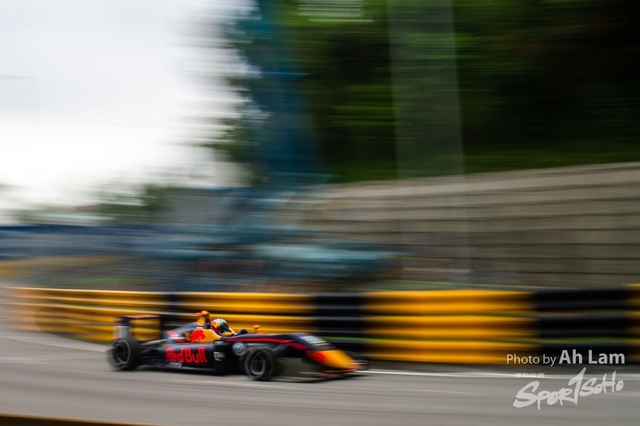 ND4_2264