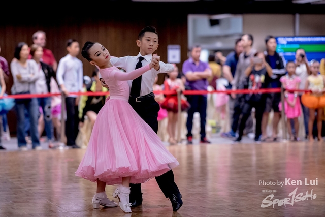 20181118dance 1036