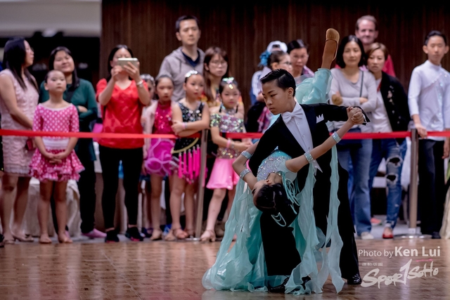 20181118dance 1038