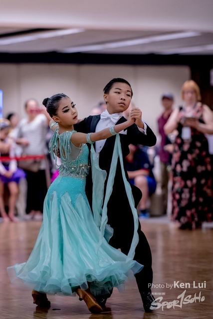 20181118dance 1042