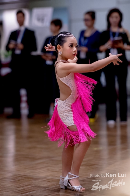 20181118dance 1053