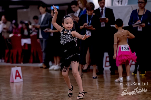 20181118dance 1056