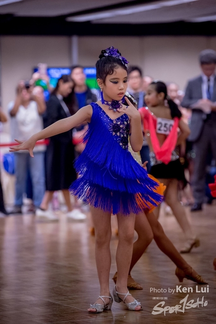 20181118dance 1078