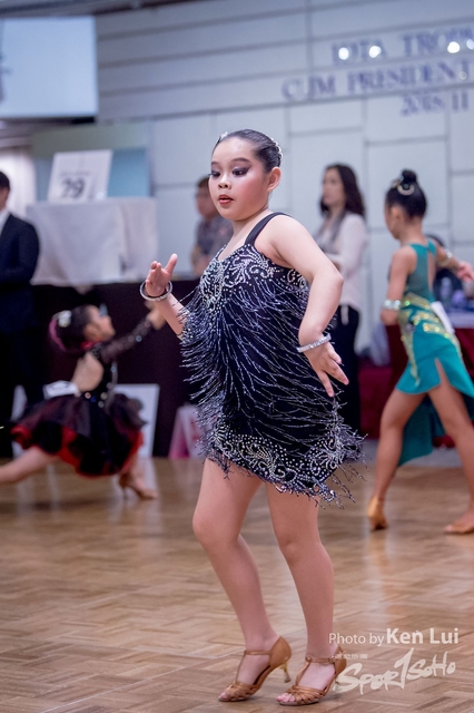 20181118dance 1246