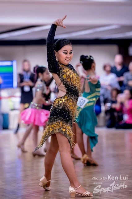 20181118dance 1386