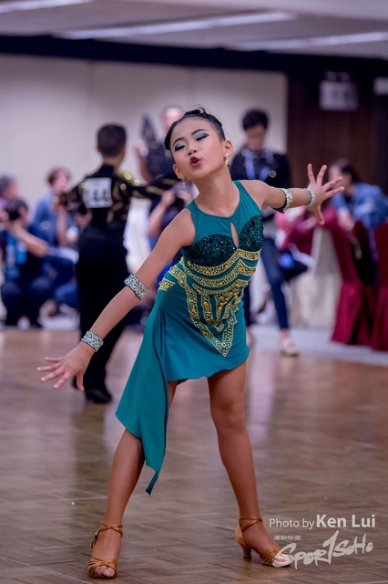 20181118dance 1437