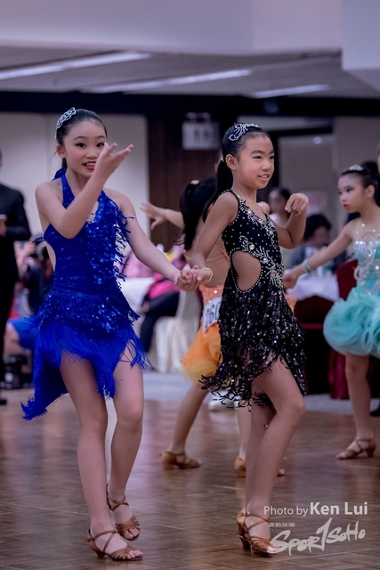 20181118dance 1474