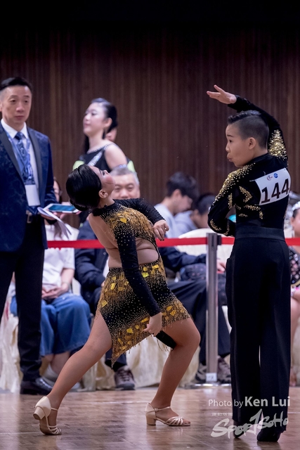 20181118dance 1504