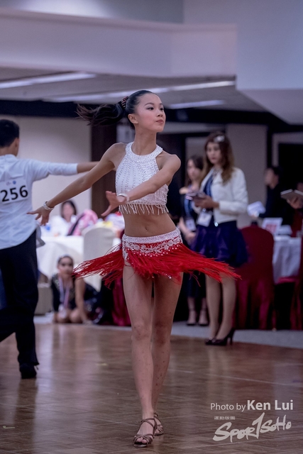 20181118dance 1556