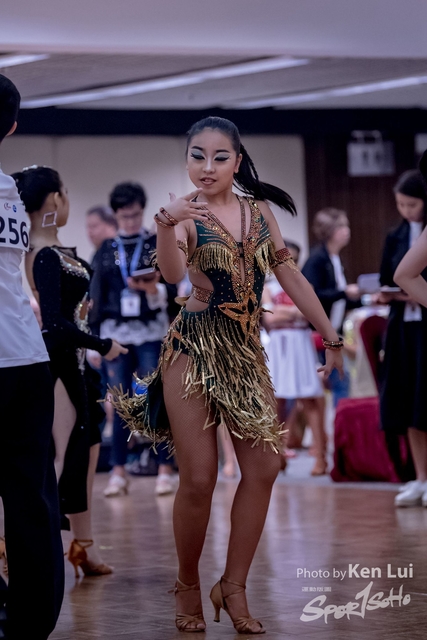 20181118dance 1574