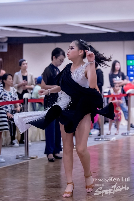 20181118dance 1639