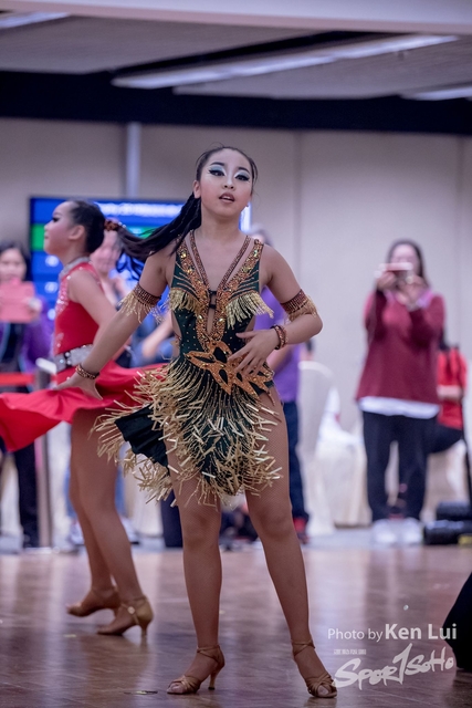 20181118dance 1657