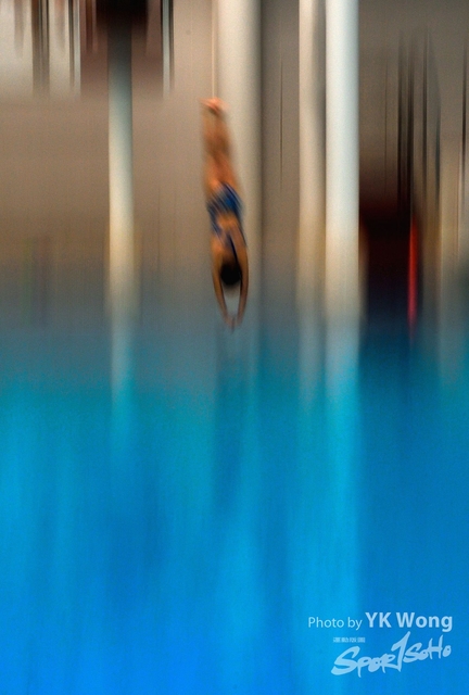 320