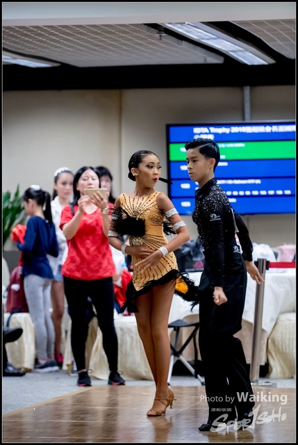 2018-11-18 Dance 1182