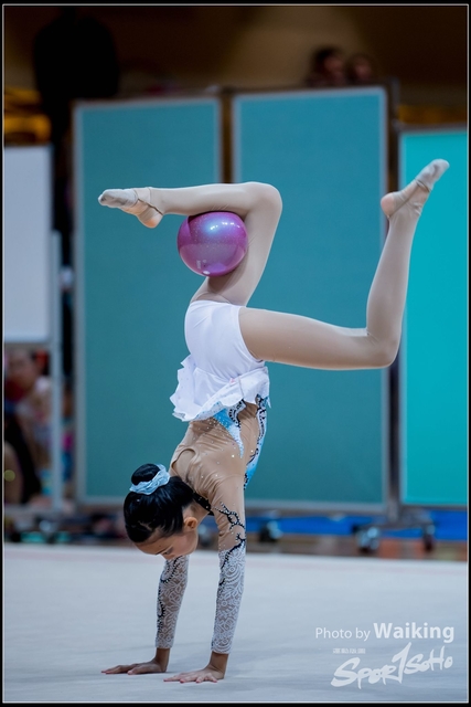 2018-11-10 Rhythmic Gym 2039