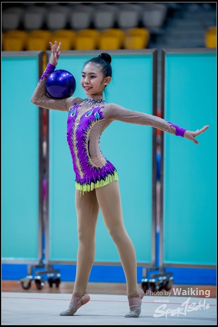 2018-11-10 Rhythmic Gym 2200