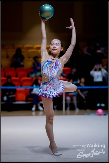 2018-11-10 Rhythmic Gym 2330