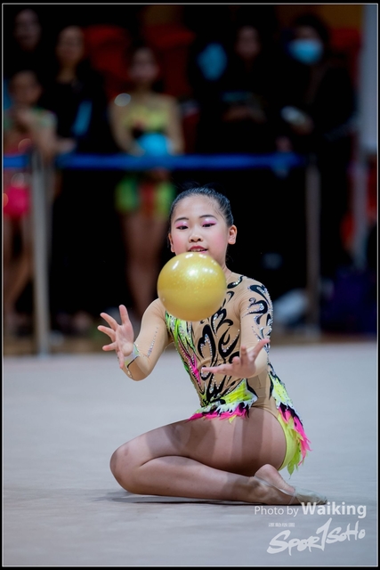 2018-11-10 Rhythmic Gym 2343