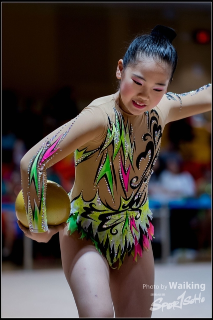 2018-11-10 Rhythmic Gym 2349