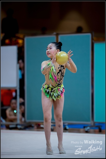 2018-11-10 Rhythmic Gym 2352