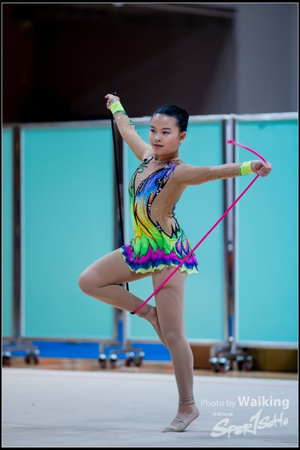 2018-11-10 Rhythmic Gym 2446