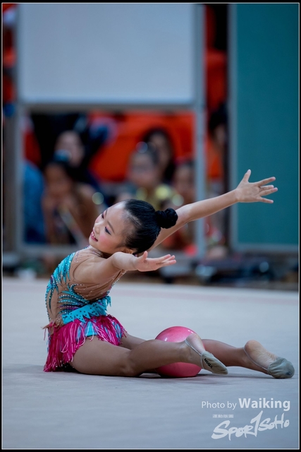 2018-11-10 Rhythmic Gym 2480