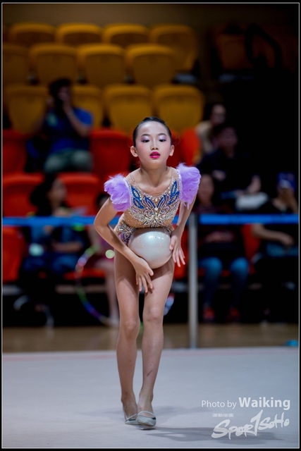 2018-11-10 Rhythmic Gym 2499