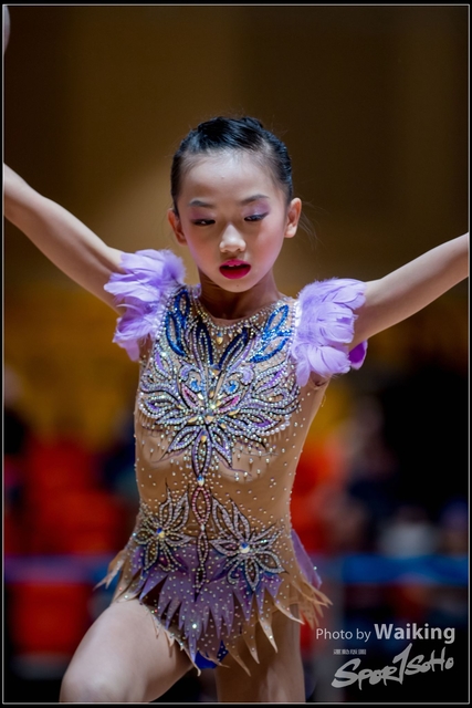 2018-11-10 Rhythmic Gym 2502
