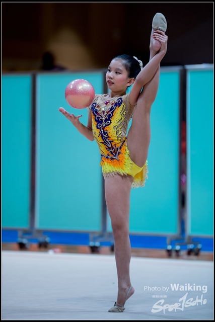 2018-11-10 Rhythmic Gym 2544