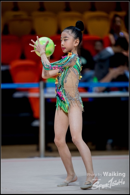 2018-11-10 Rhythmic Gym 1559