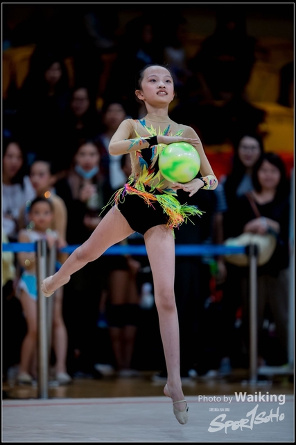 2018-11-10 Rhythmic Gym 2583