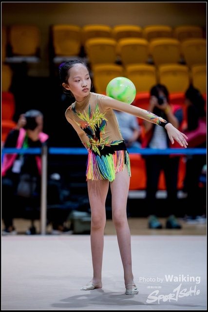 2018-11-10 Rhythmic Gym 2587
