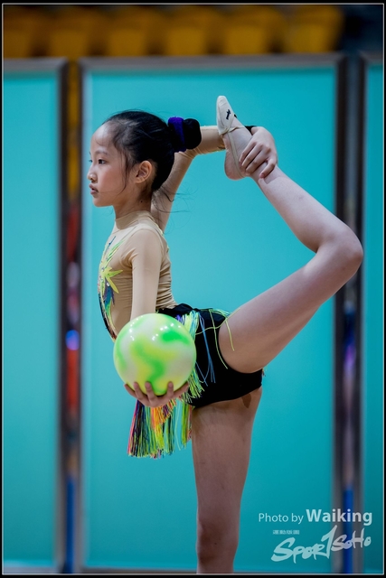 2018-11-10 Rhythmic Gym 2590