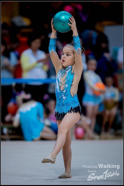 2018-11-10 Rhythmic Gym 1632