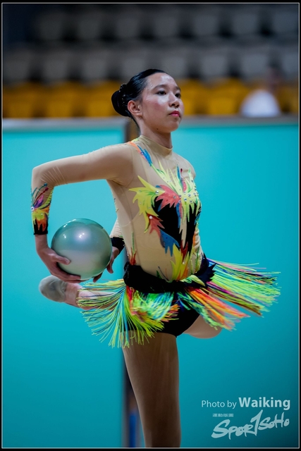 2018-11-10 Rhythmic Gym 2683