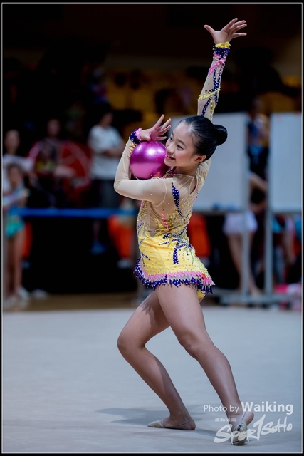 2018-11-10 Rhythmic Gym 2706