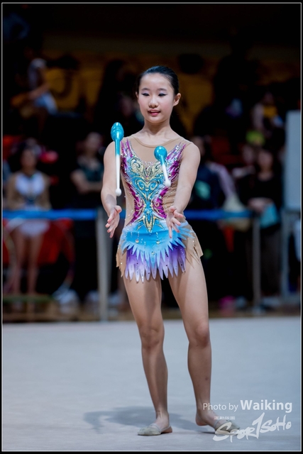 2018-11-10 Rhythmic Gym 2796