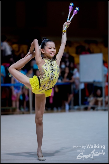 2018-11-10 Rhythmic Gym 2891
